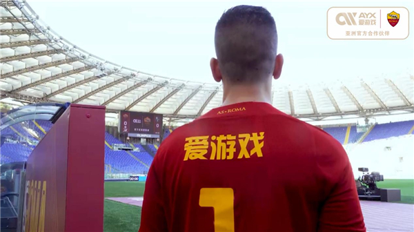 吸引多名防