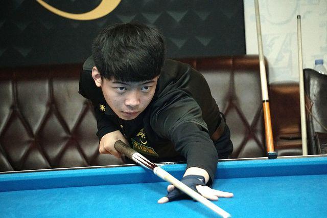 纷涌向济南 纷涌向济南