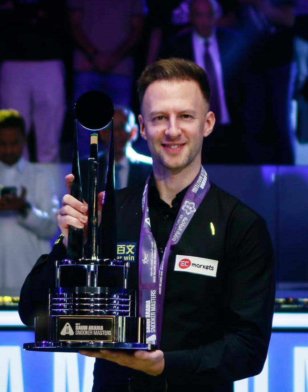 在最新的中 在最新的中