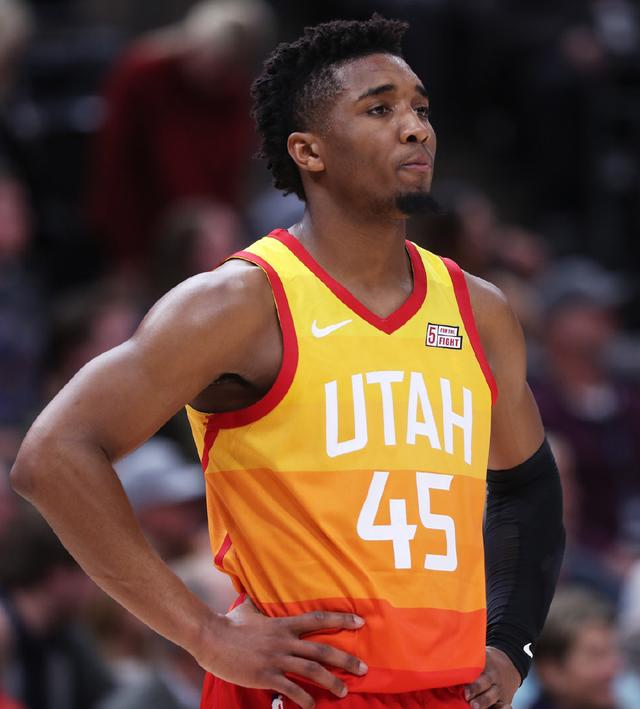 以他们非凡 以他们非凡